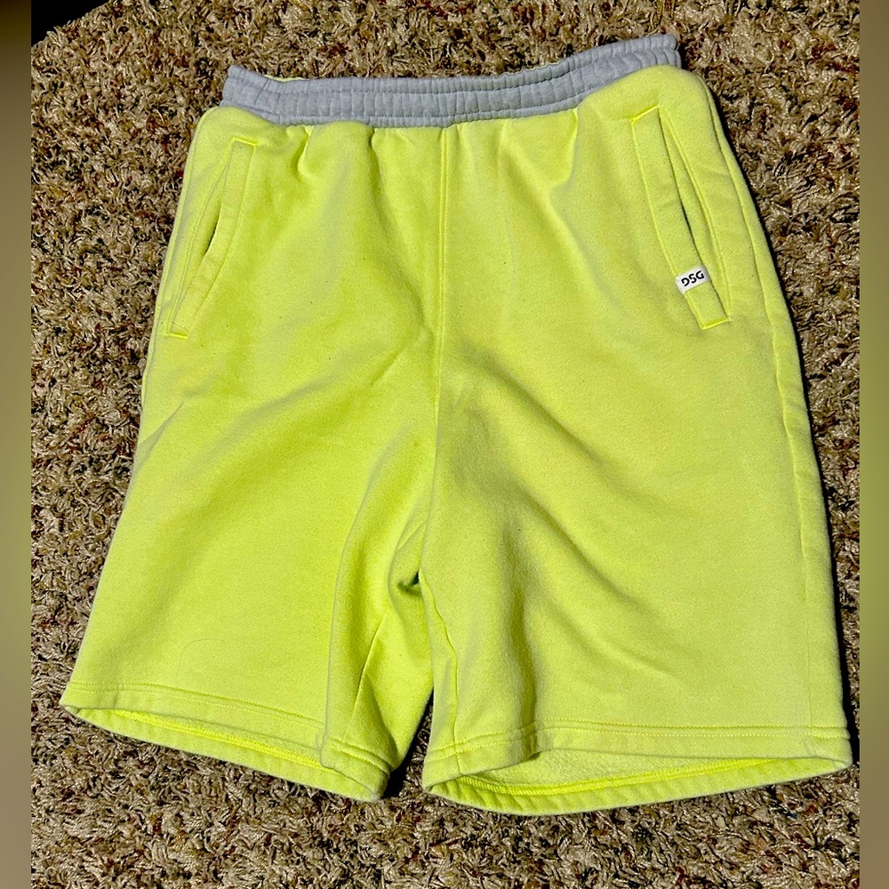 KIDS XL GREEN DSG COTTON SHORTS - Picture 1 of 2